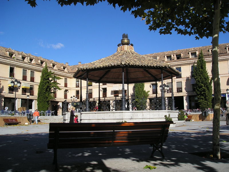 Image:Plaza espaa las rozas.JPG